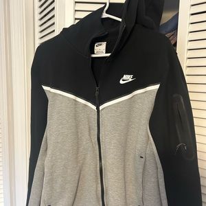 Nike tech black and grey zip up hoodie. Excellent condition